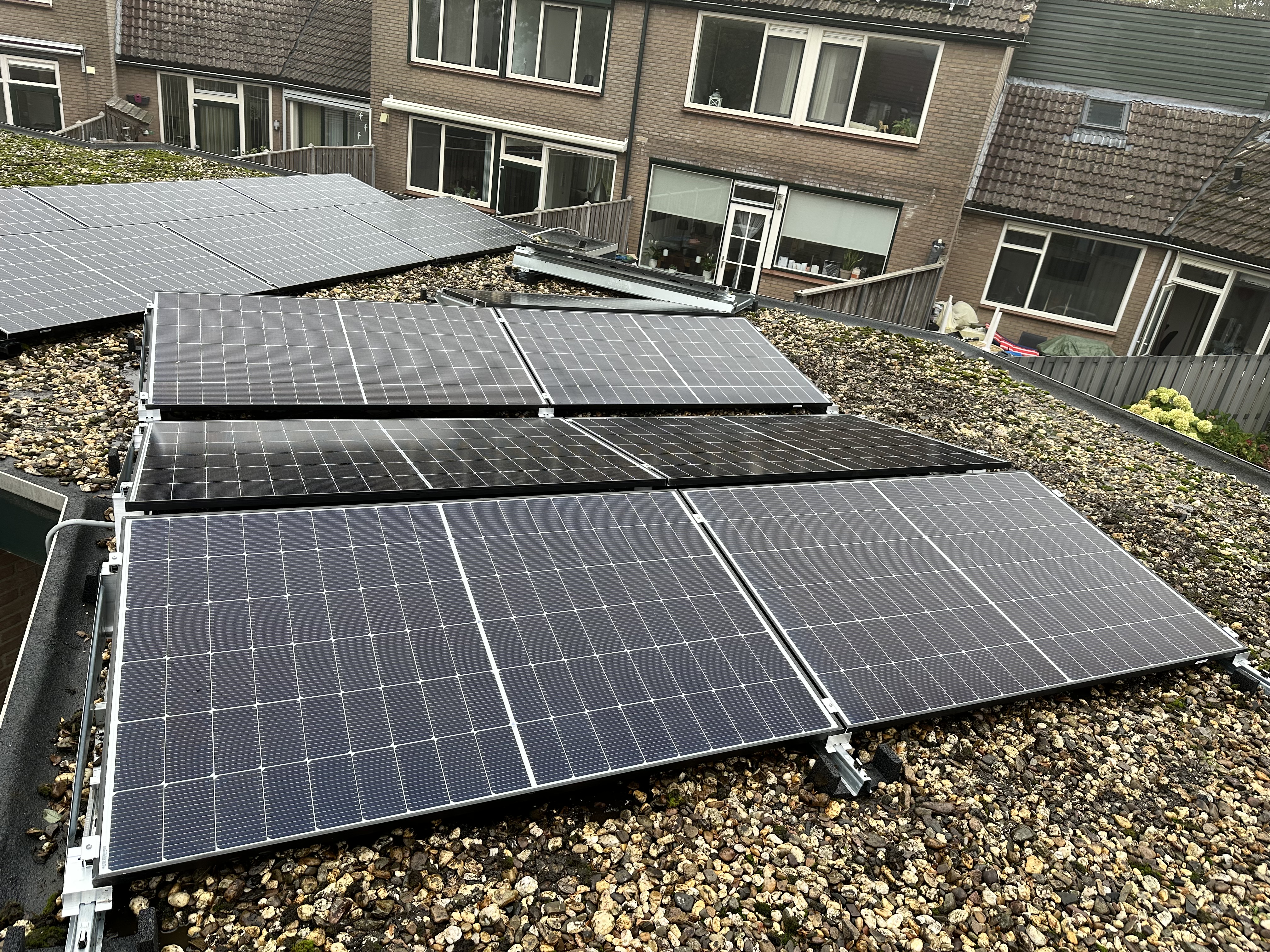 Efficiënte zonnepaneleninstallatie in Apeldoorn