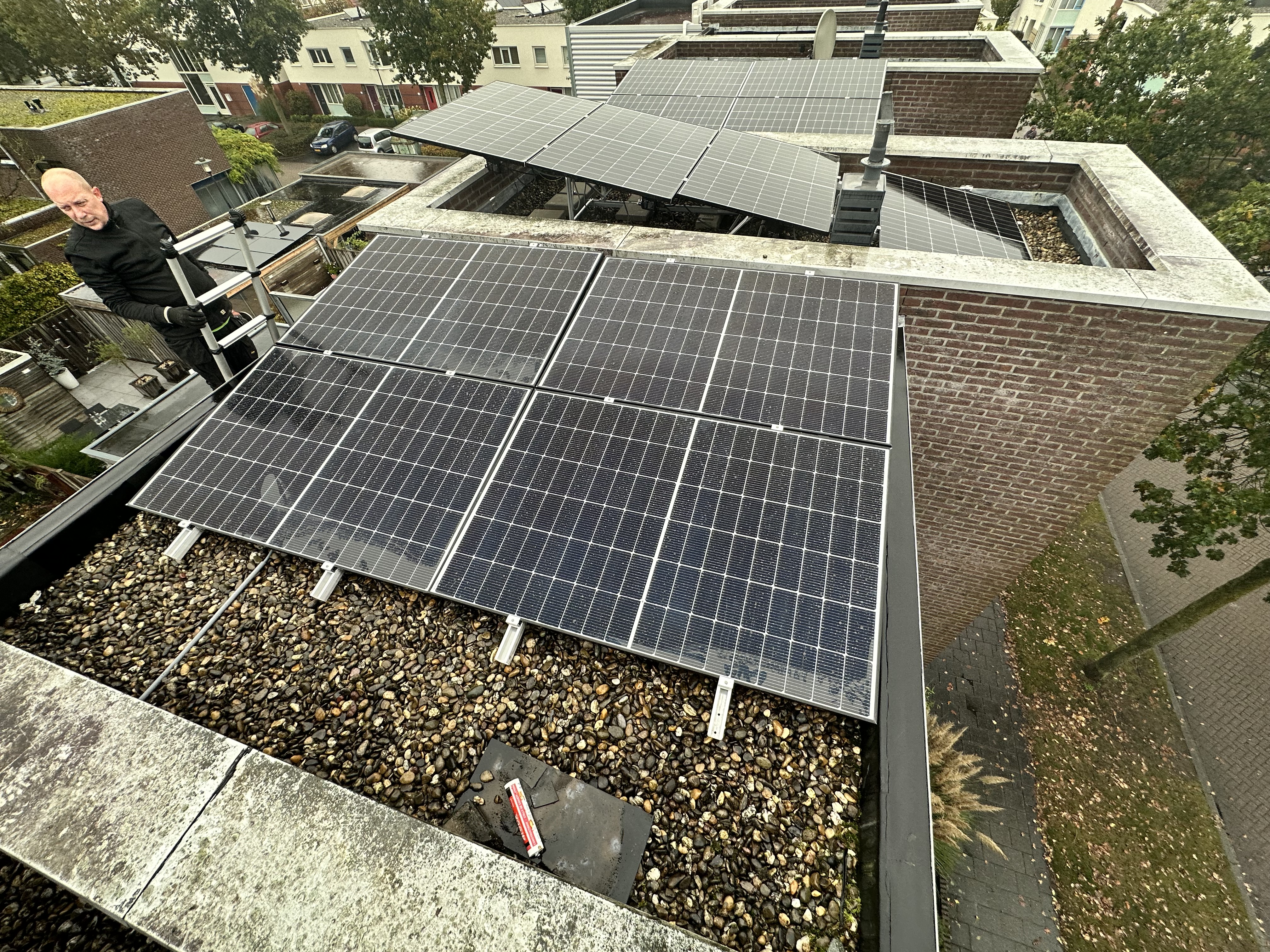 Efficiënte zonnepaneleninstallatie in Apeldoorn