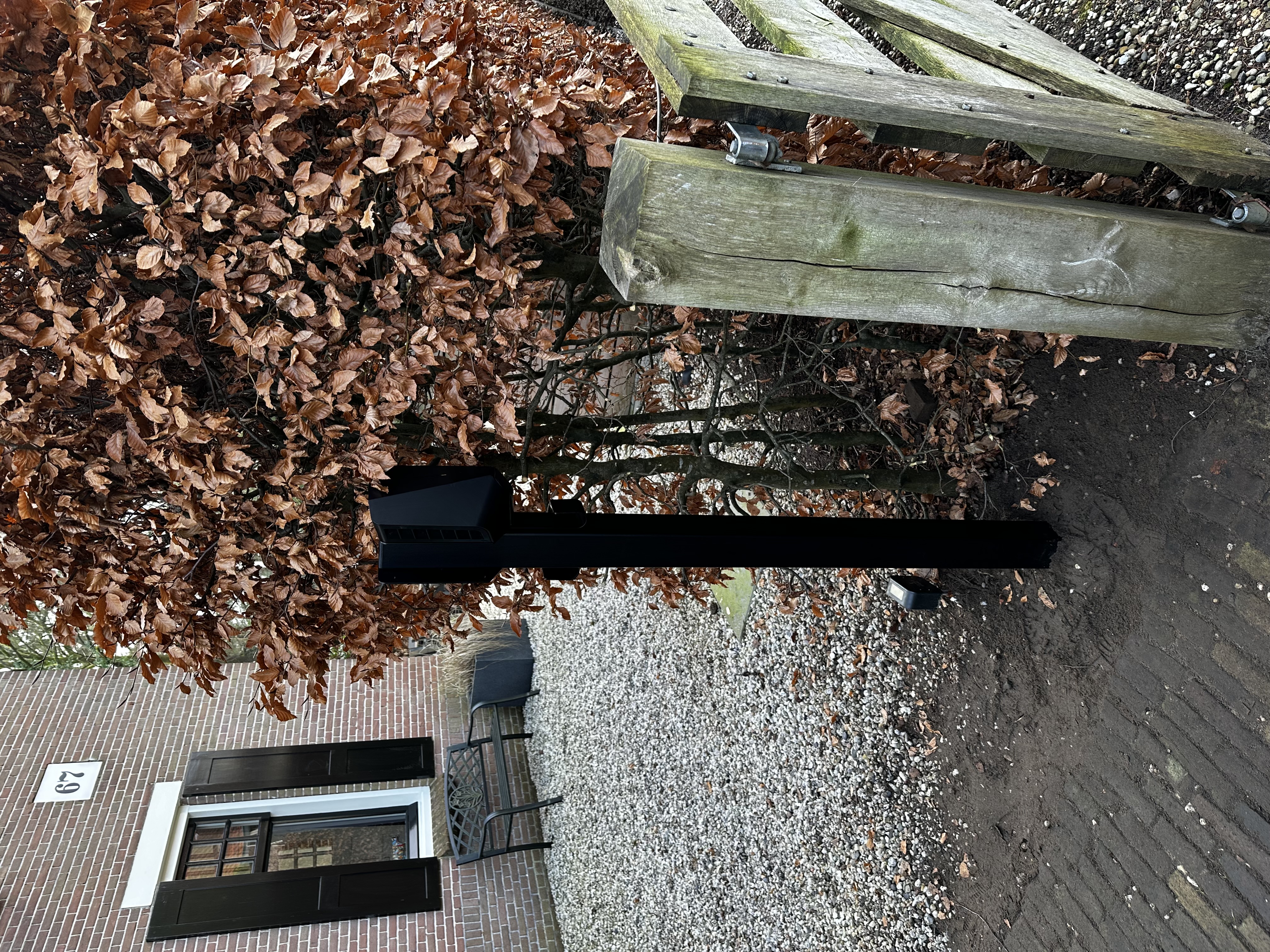 Installatie van geavanceerde laadpaal in Sinderen
