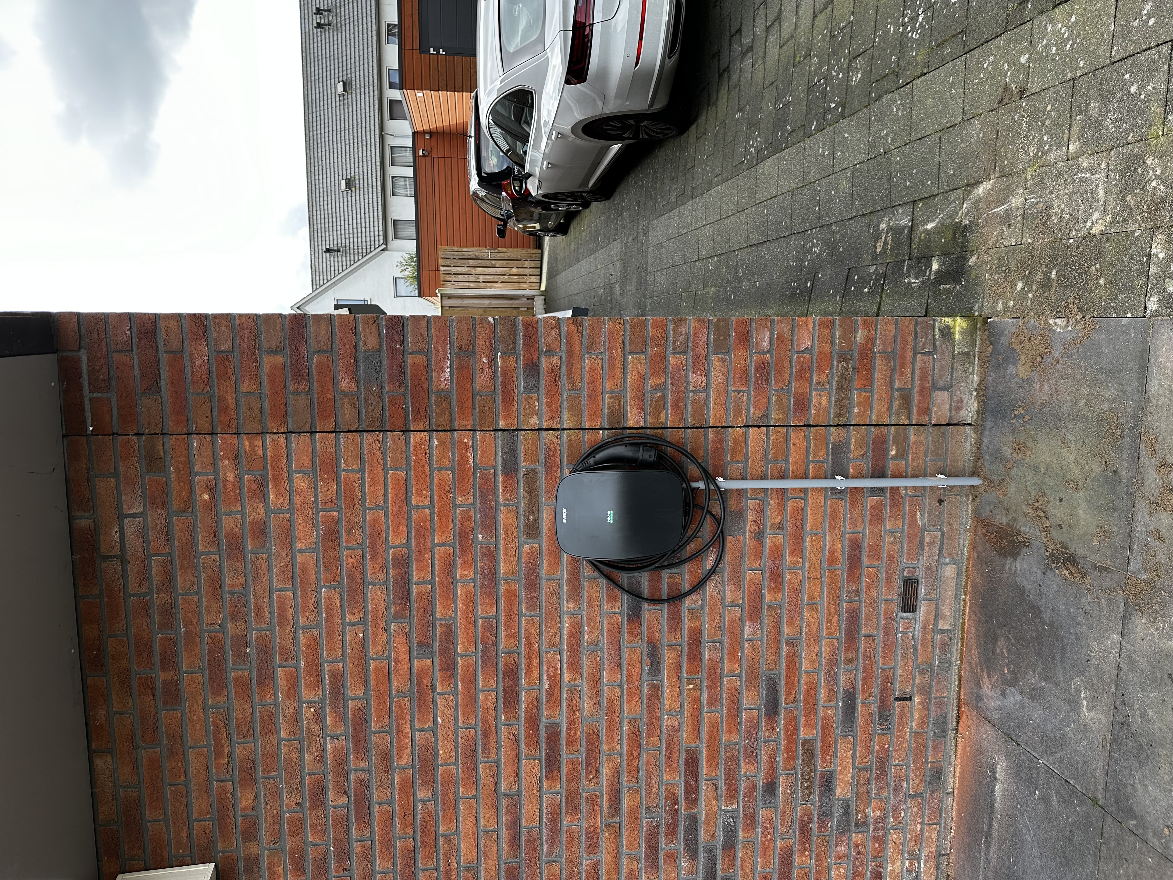 EVBox Laadpaal Installatie in Apeldoorn