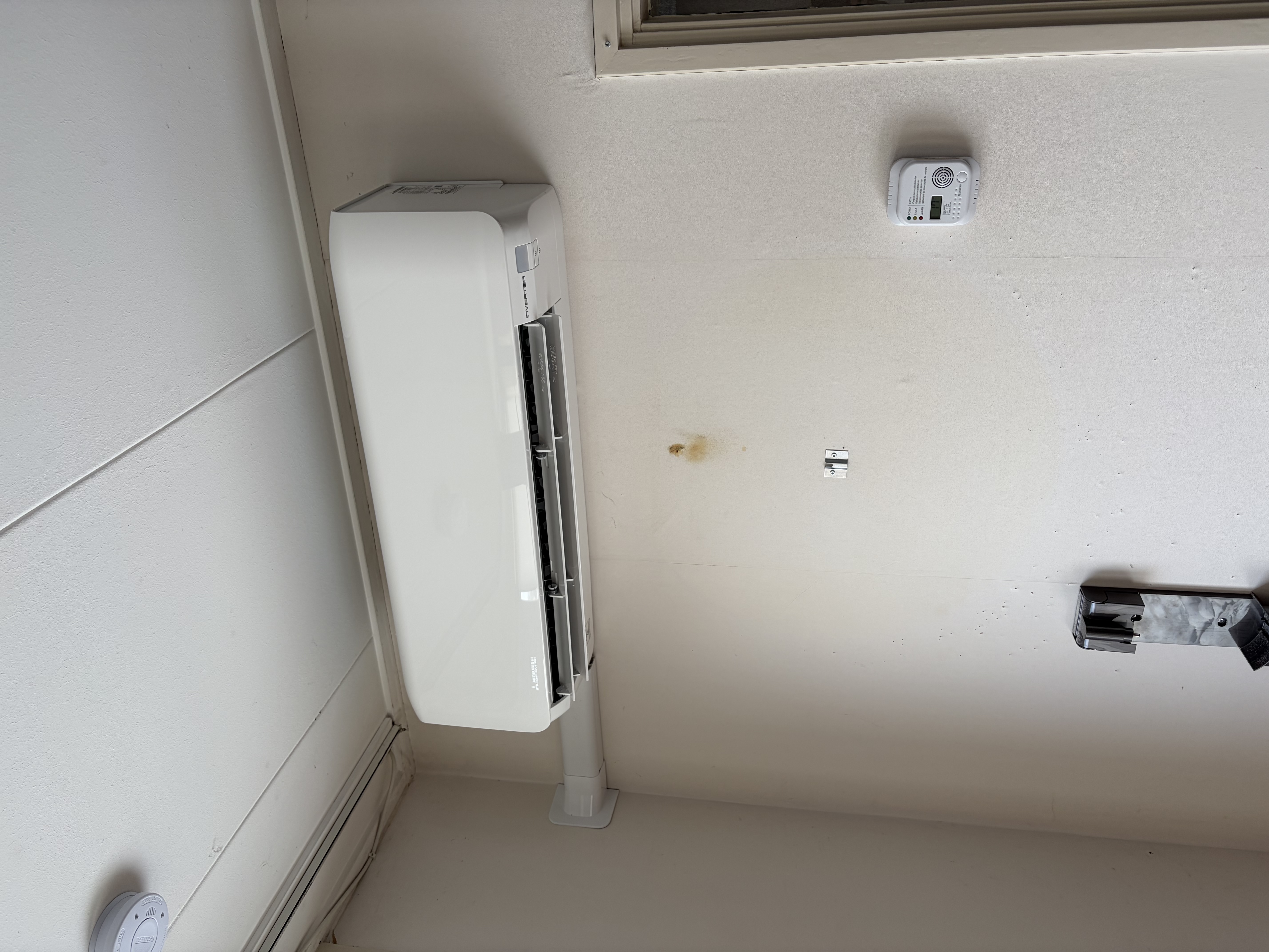 Mitsubishi 3,5 kW airco in de woonkamer in Lieren