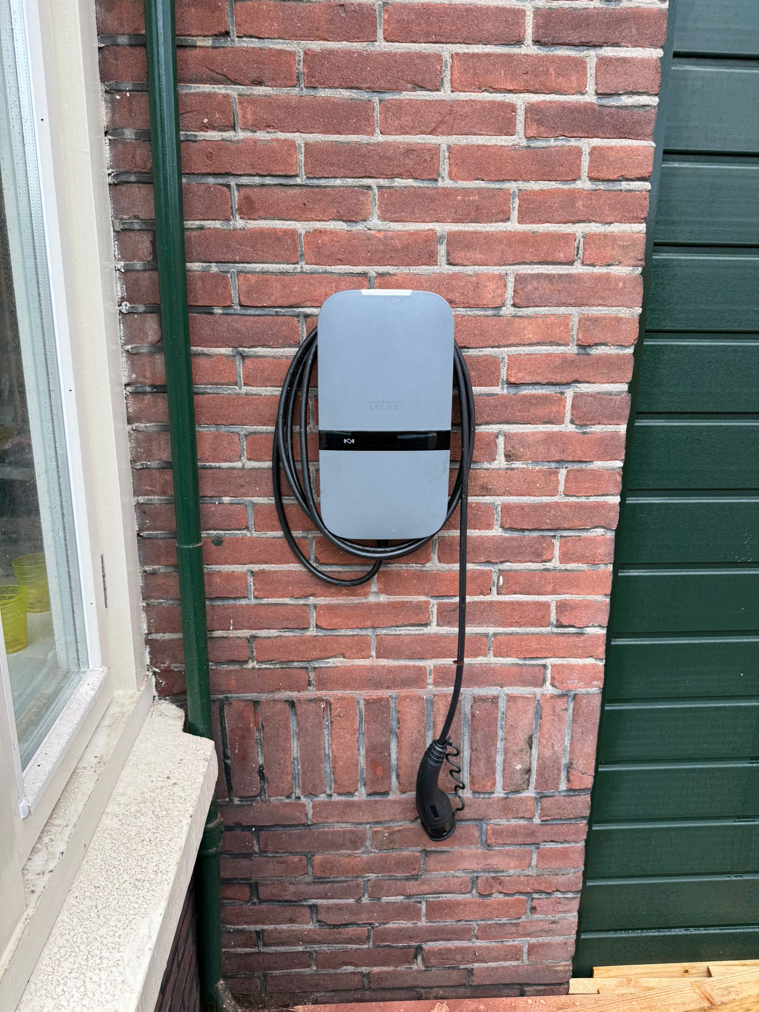 Slimme laadpaal aan huis in Apeldoorn